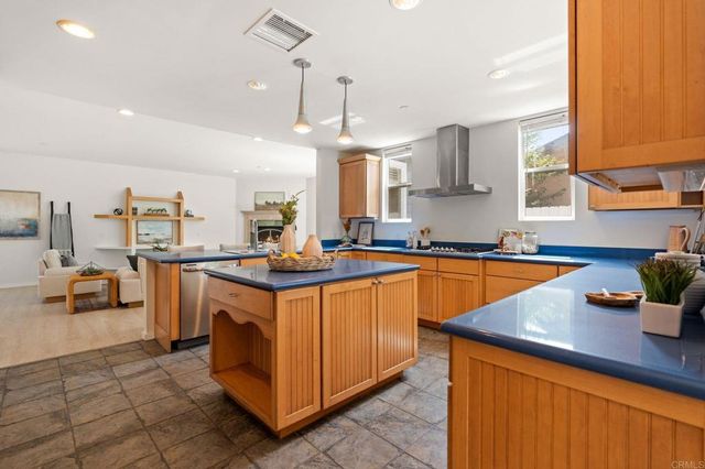 $1,799,000 | 1785 Caliban Drive, Encinitas, CA 92024