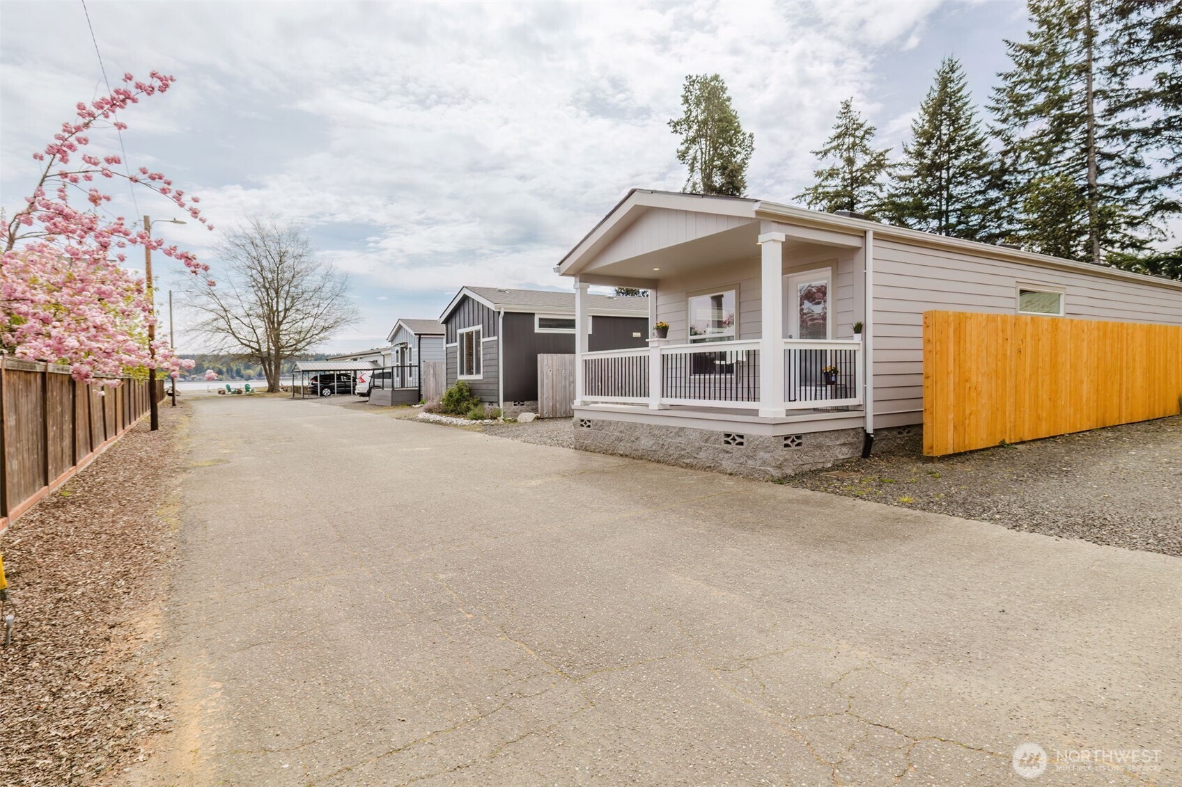 60 Northeast Kappert Cove Road Belfair, WA 98528 - Photo 3 of 38 Gallery Image 3