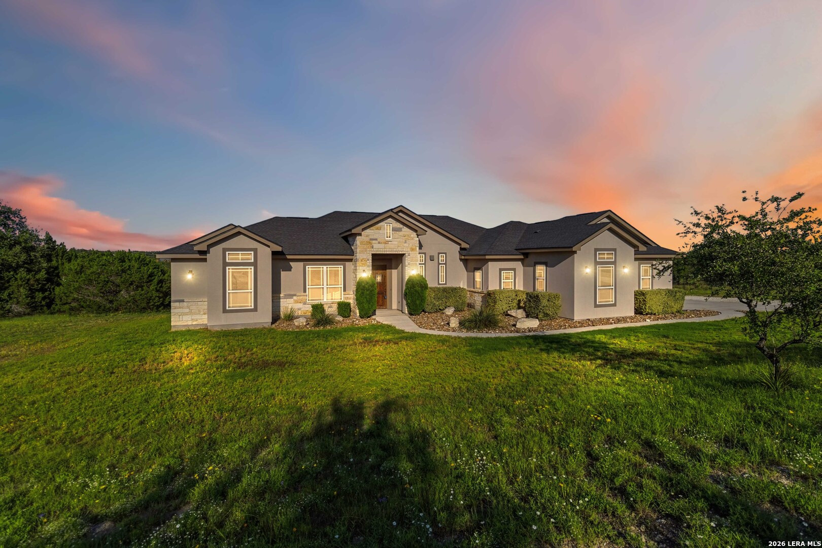 136 Vista View Place Spring Branch, TX 78070 - Photo 3 of 49