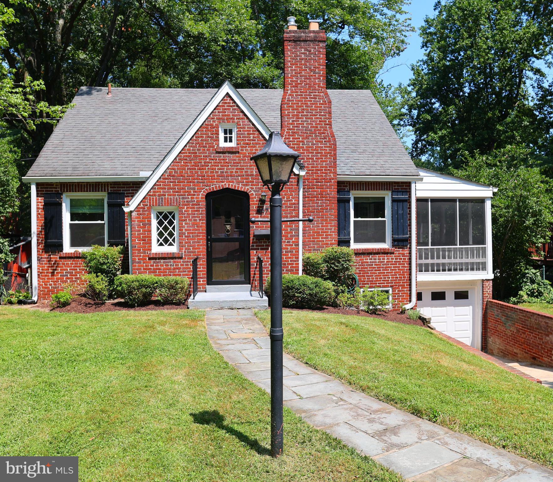 407 Thayer Place Silver Spring, MD 20910 - Photo 1 of 64 Sweet Sligo Park Hills Cape