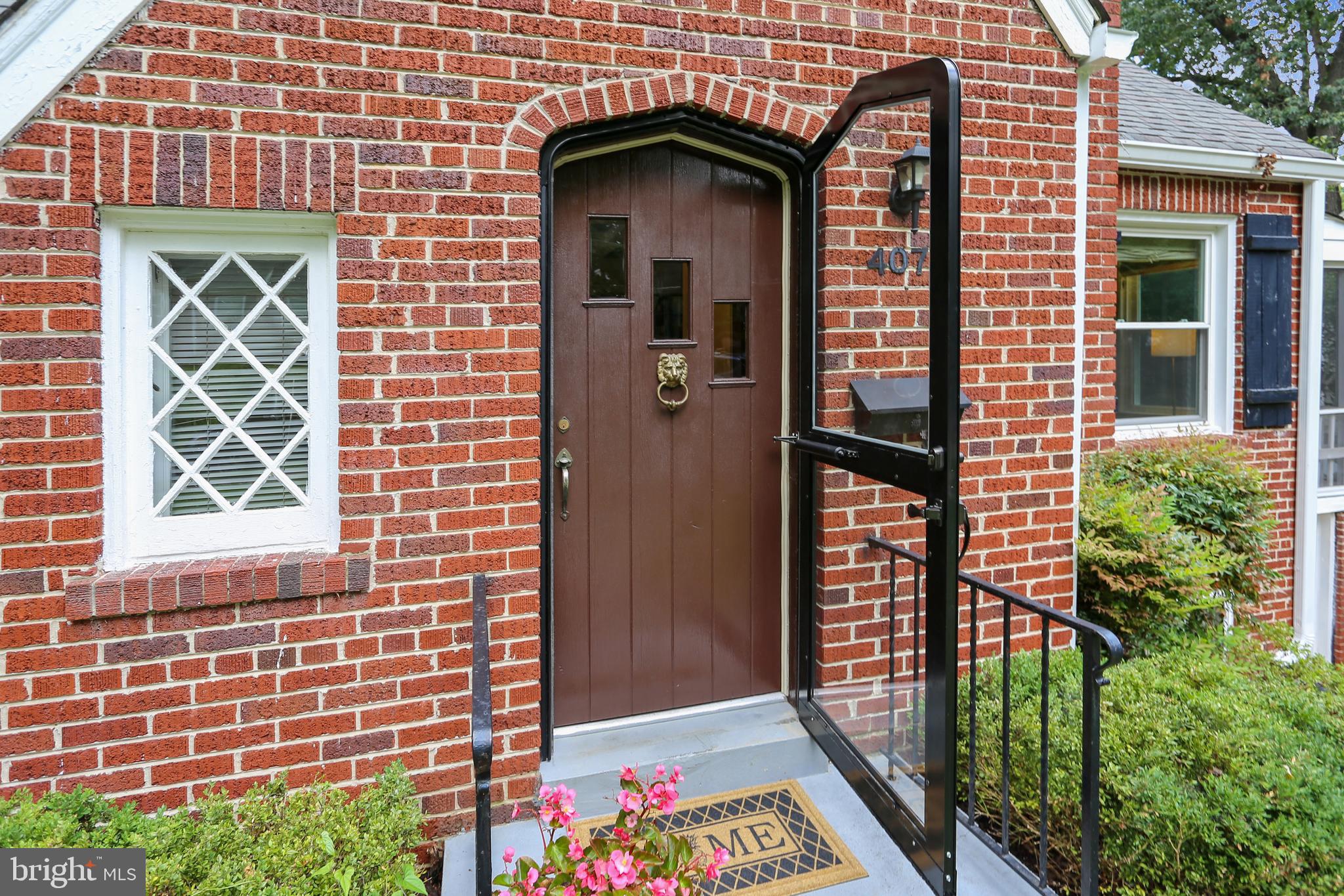 407 Thayer Place Silver Spring, MD 20910 - Photo 2 of 64 Oozing with charm