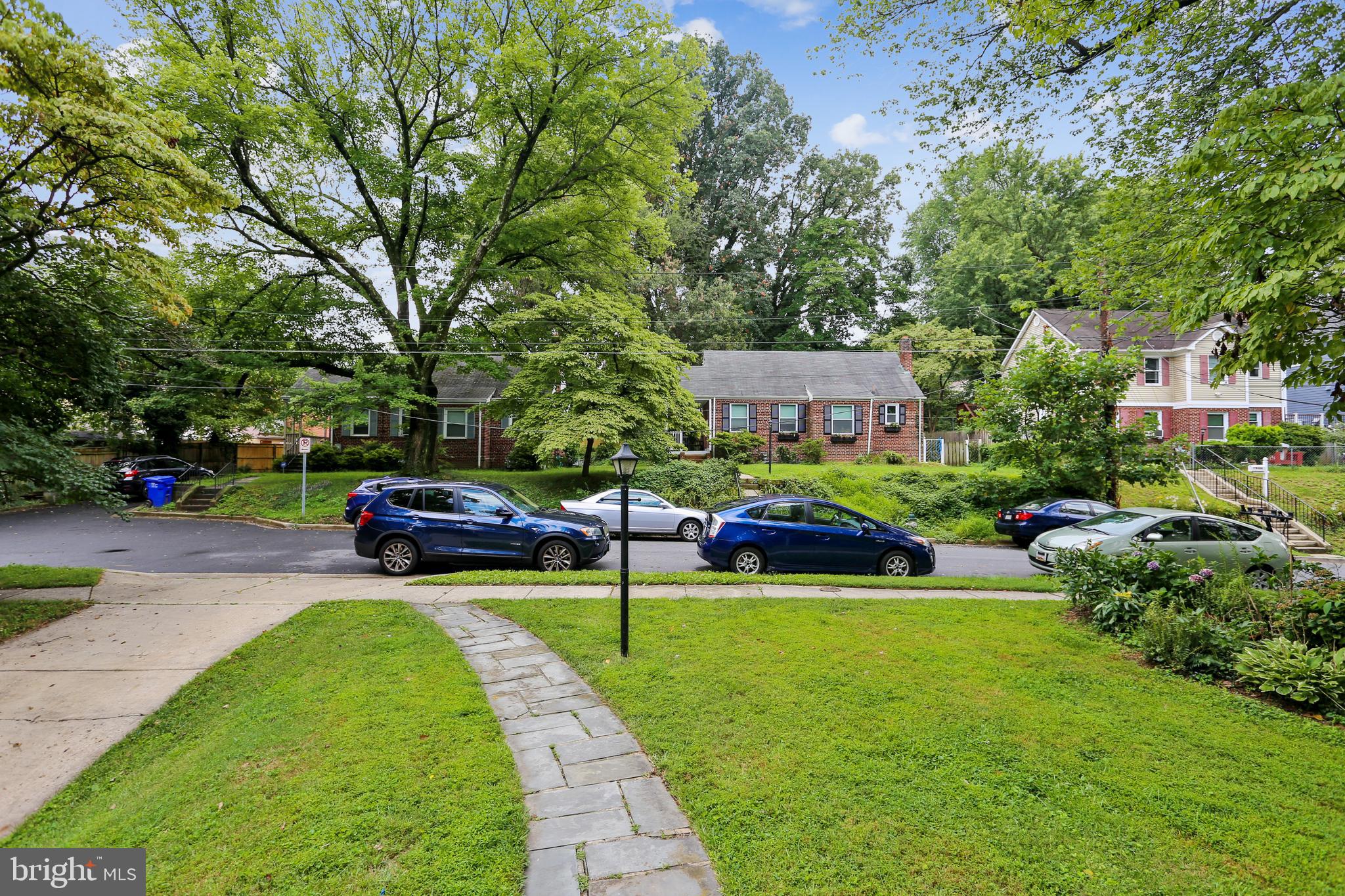 407 Thayer Place Silver Spring, MD 20910 - Photo 3 of 64 Street view