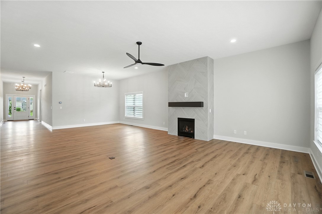 9333 Rochelle Lane Dayton, OH 45458 - Photo 11 of 55