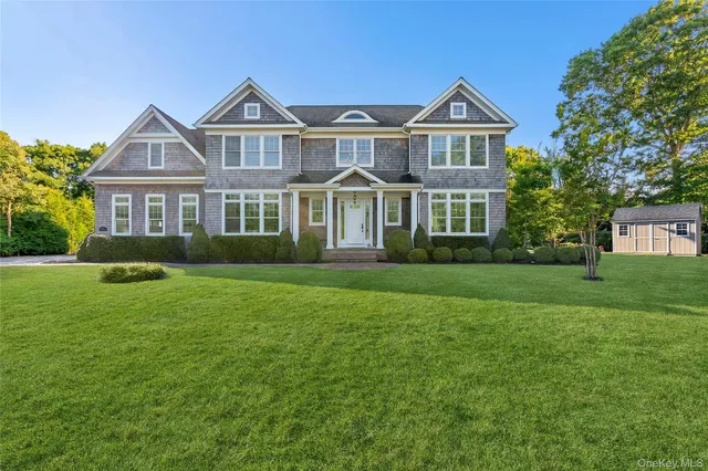 $2,550,000 | 106 East Tiana Road, Hampton Bays, NY 11946