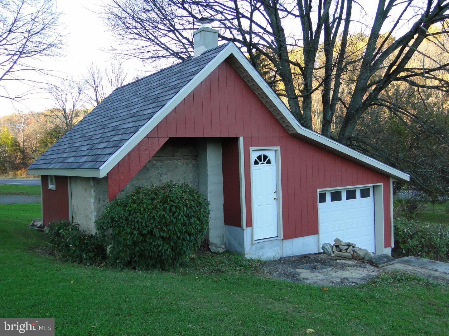 155 Terrace Road Boyertown, PA 19512 - Photo 5 of 25 Gallery Image 5