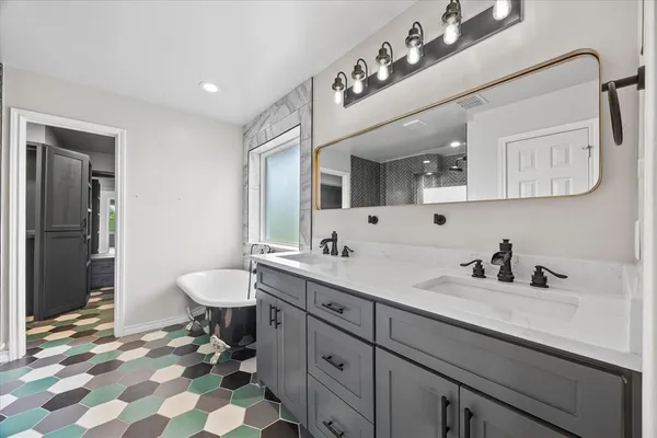 $775,000 | 2937 County Road 2606, Caddo Mills, TX 75135