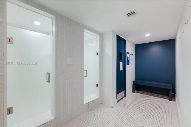 $2,300 | 16565 Northeast 26th Avenue, Unit 5I, North Miami Beach, FL 33160