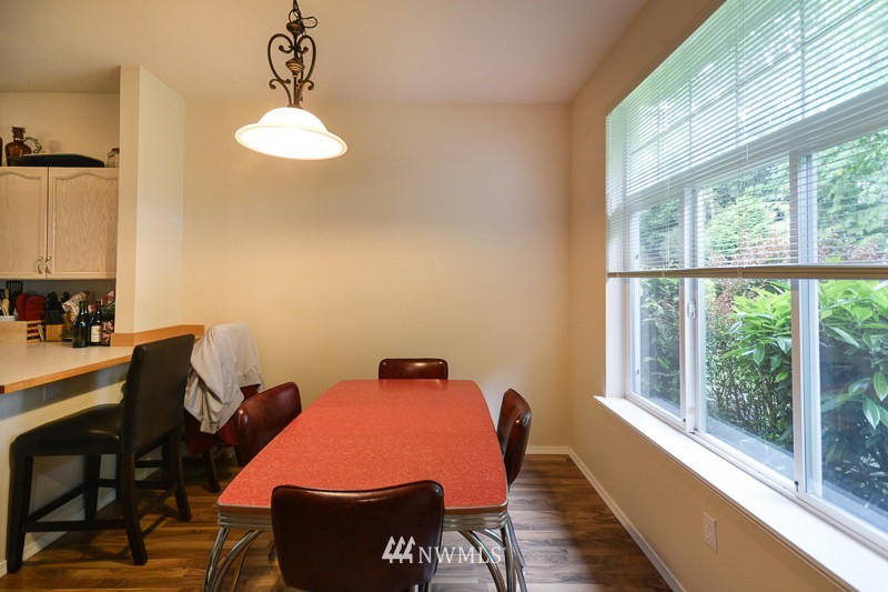 22605 4th Avenue West, Unit 104 Bothell, WA 98021 - Photo 4 of 13