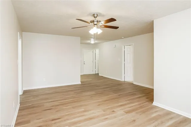 $1,710 | 114 Chriswood Avenue, Thomasville, NC 27360