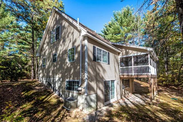 $500,000 | 33 B Sands Circle, Conway, NH 03813