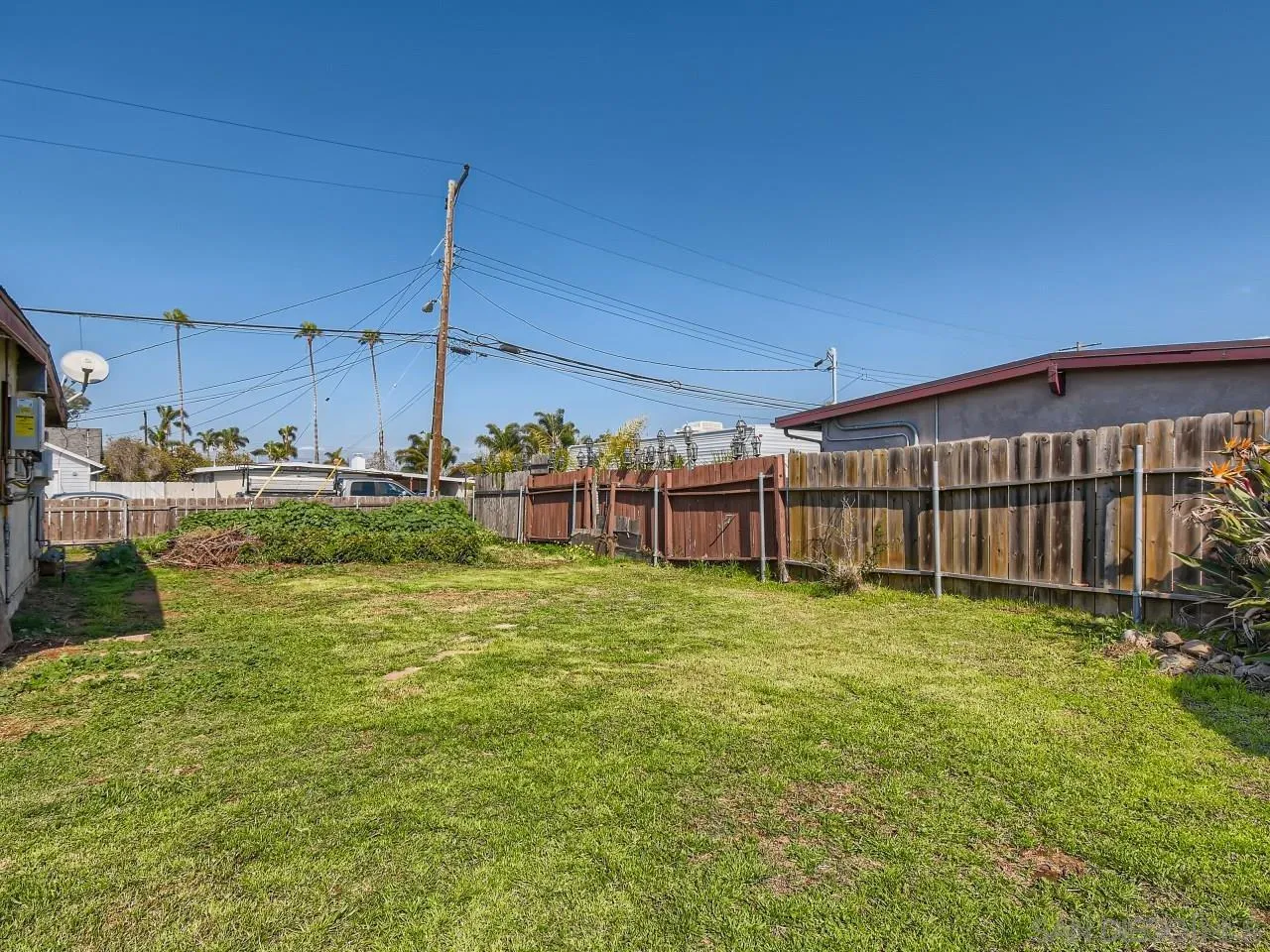 1401 9th Street Imperial Beach, CA 91932 - Photo 22 of 26 a view of a garden