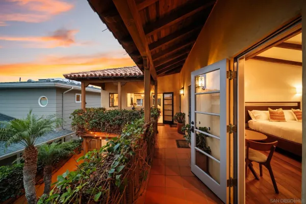 $30,000 | 7344 Olivetas Avenue, La Jolla, CA 92037