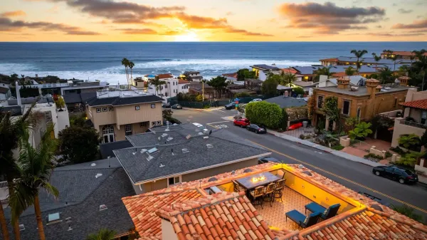 $30,000 | 7344 Olivetas Avenue, La Jolla, CA 92037