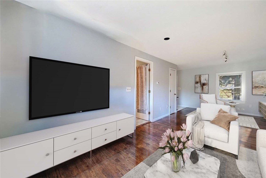 534 Curtis Corner Road South Kingstown, RI 02879 - Photo 12 of 38