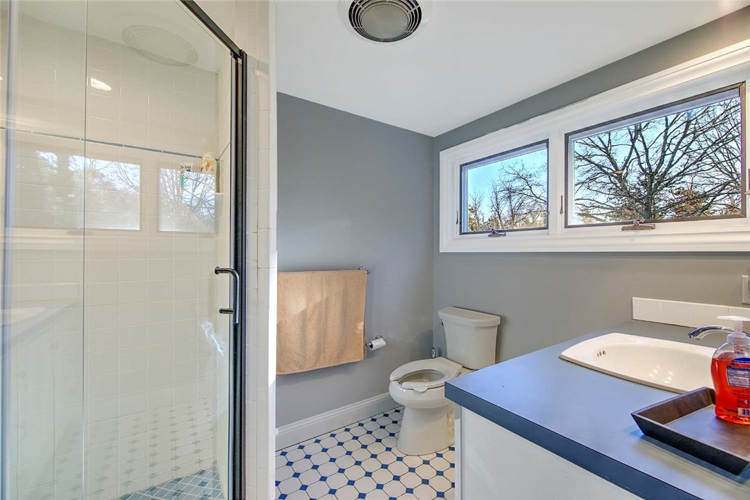 534 Curtis Corner Road South Kingstown, RI 02879 - Photo 20 of 38 Primary Bathroom