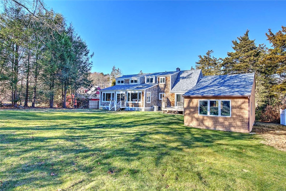 534 Curtis Corner Road South Kingstown, RI 02879 - Photo 34 of 38 Great Back Lawn