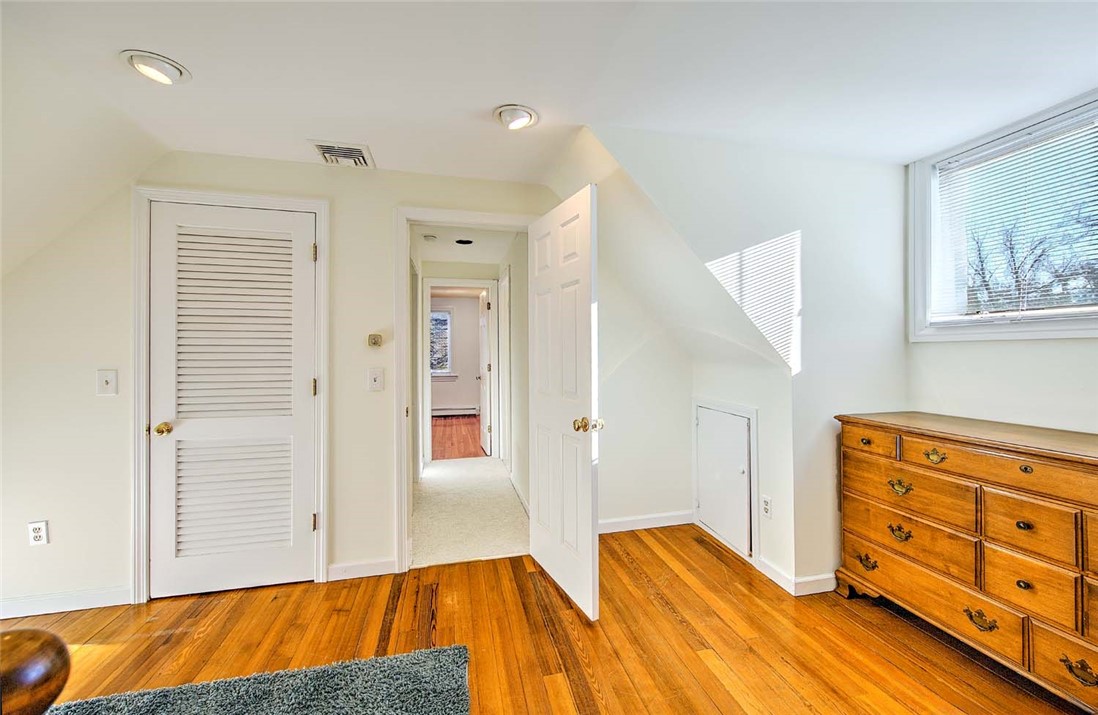 534 Curtis Corner Road South Kingstown, RI 02879 - Photo 7 of 38 Bedroom #3