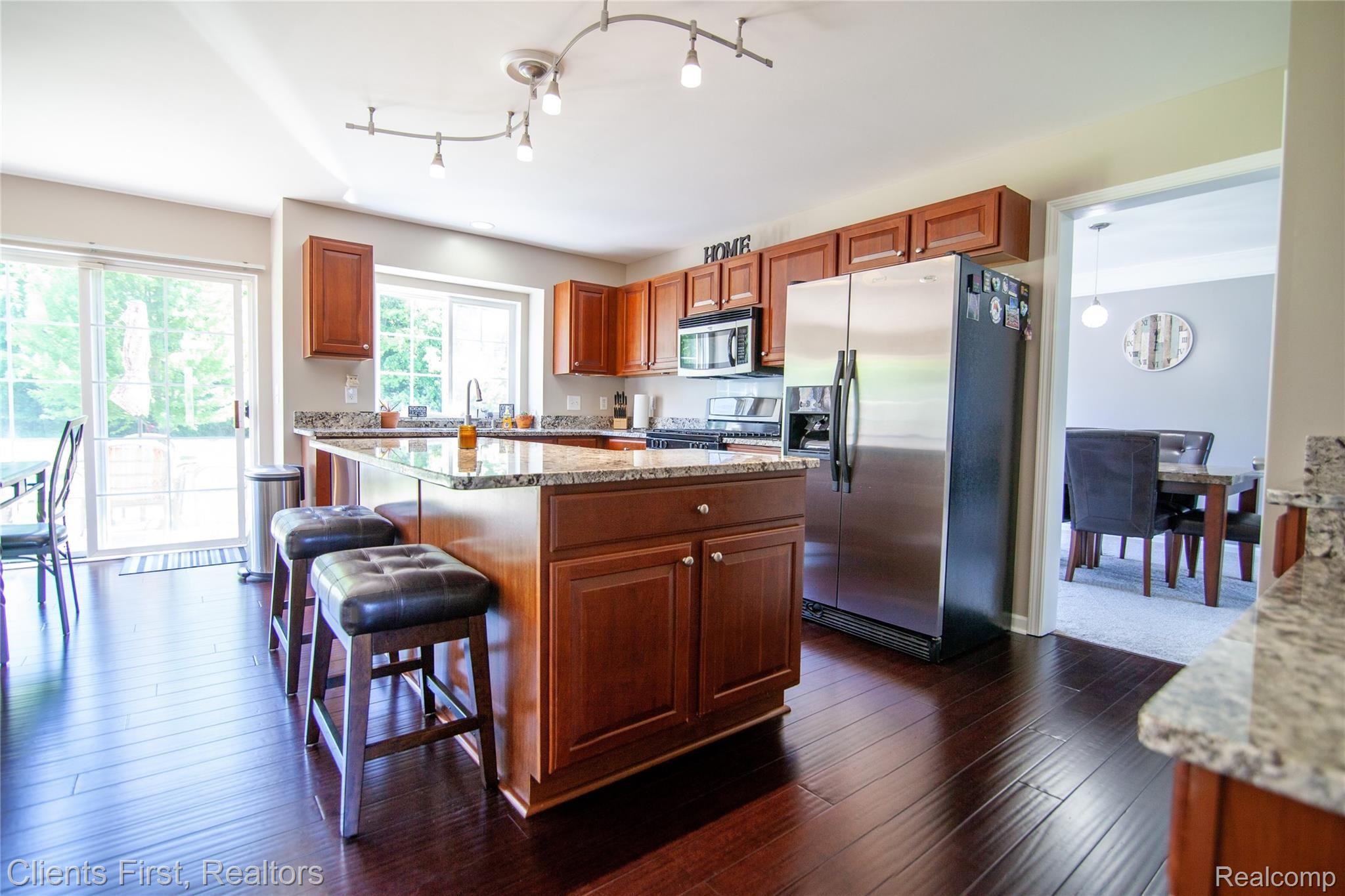 48895 Rockefeller Drive Canton, MI 48188 - Photo 10 of 36 IMG_0899-HDR - Copy.jpg