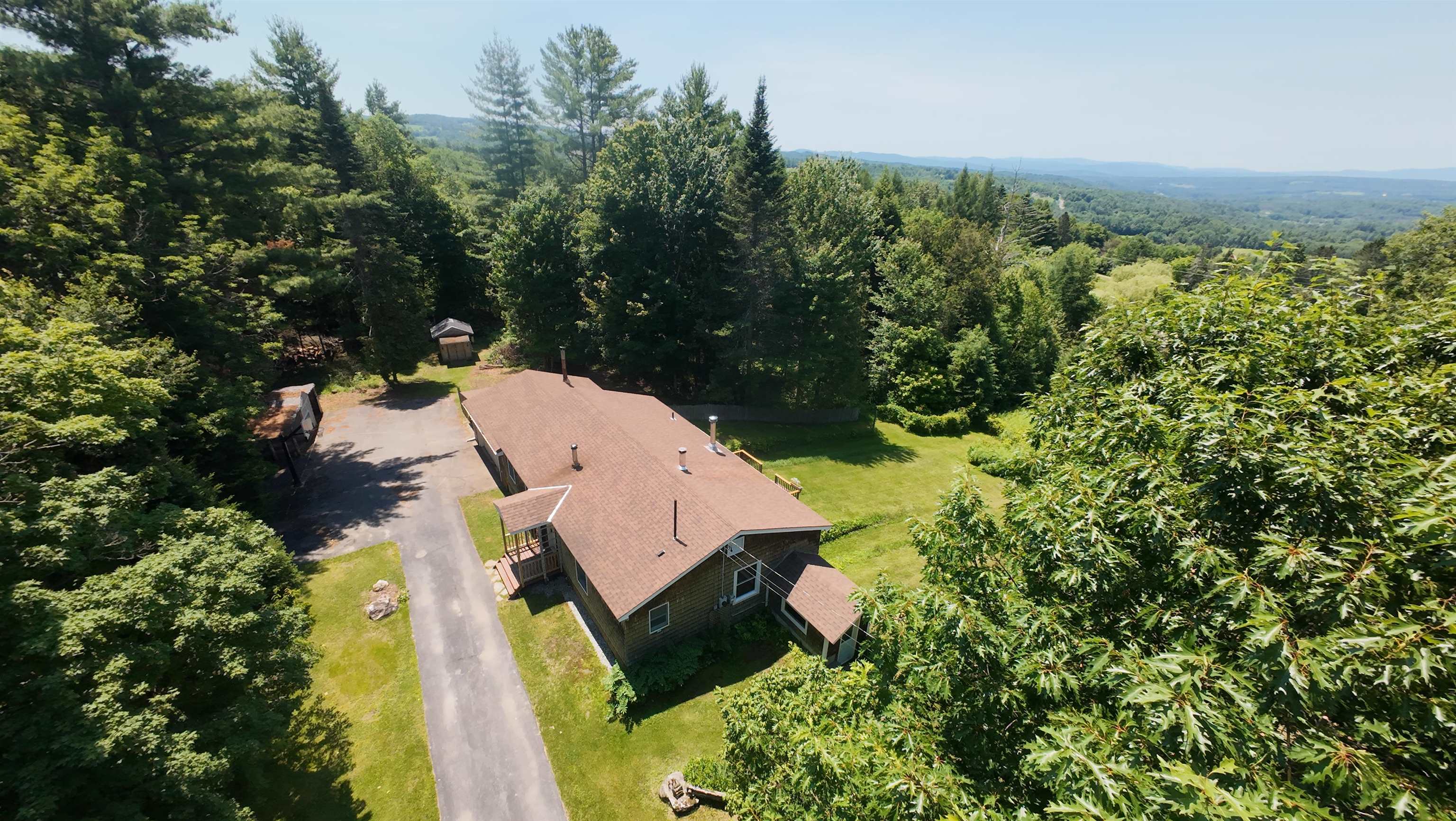 806 Maple Hill Road Plainfield, VT 05667 - Photo 3 of 60