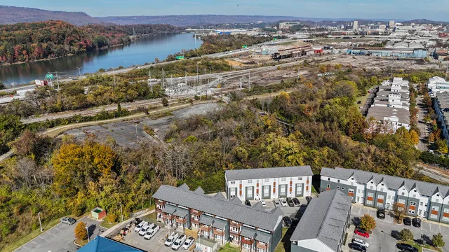 $342,500 | 1450 Stockyard Place, Chattanooga, TN 37408