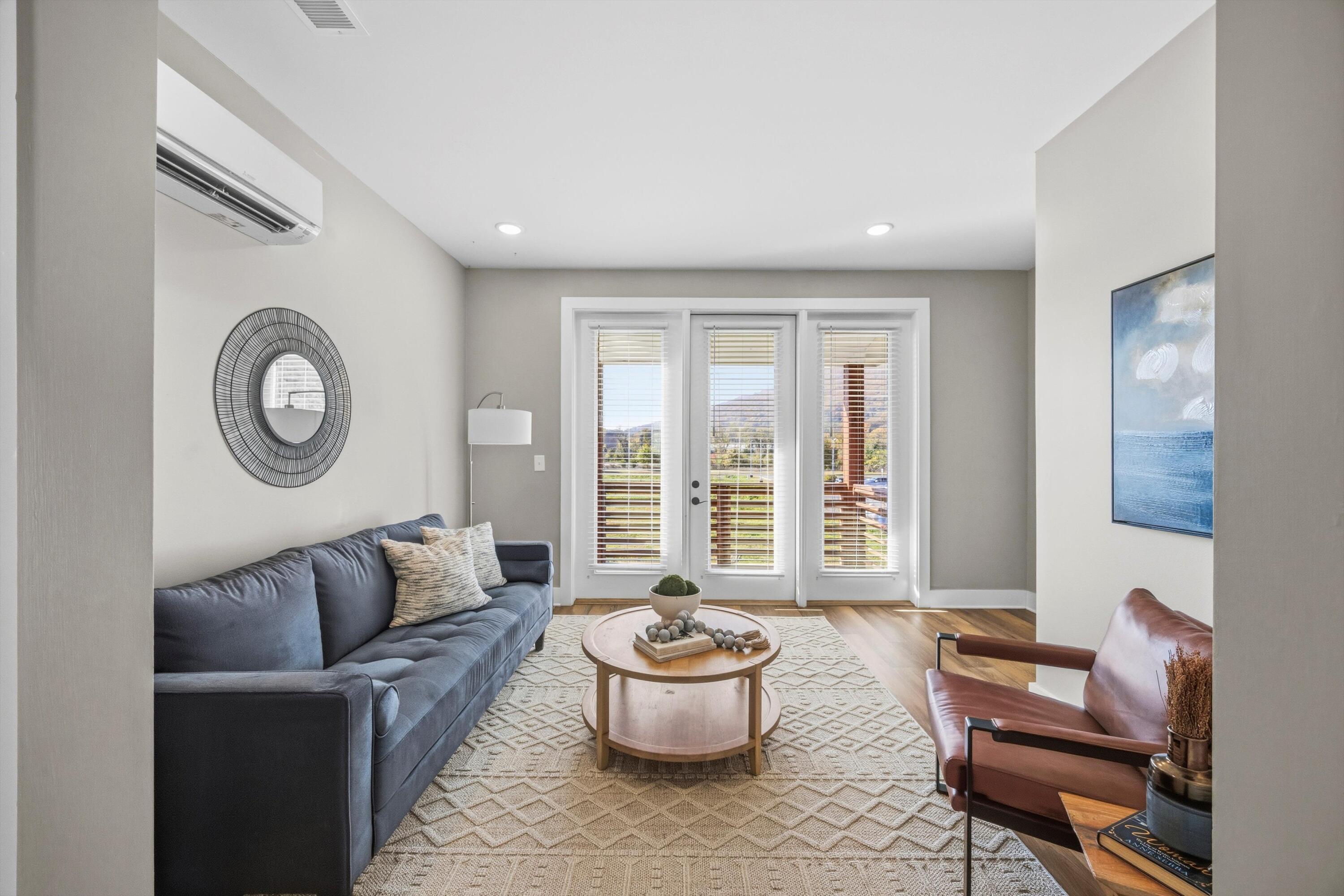 1450 Stockyard Place Chattanooga, TN 37408 - Photo 4 of 36 05-090A2596