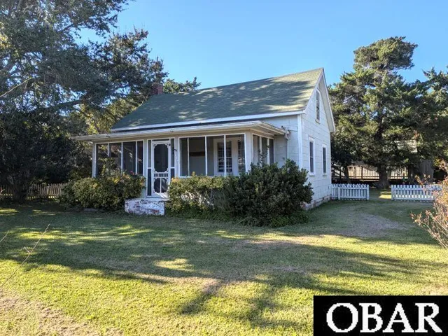 $699,000 | 164 Lighthouse Road, Unit 1, Ocracoke, NC 27960