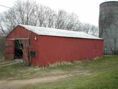 1952 East Beard Road Perry, MI 48872 - Photo 4 of 4 20231294-3.JPG