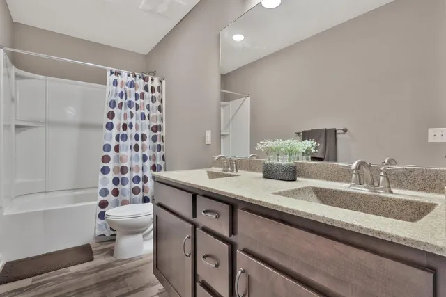 $650,000 | 4982 143rd Court North, Hugo, MN 55038