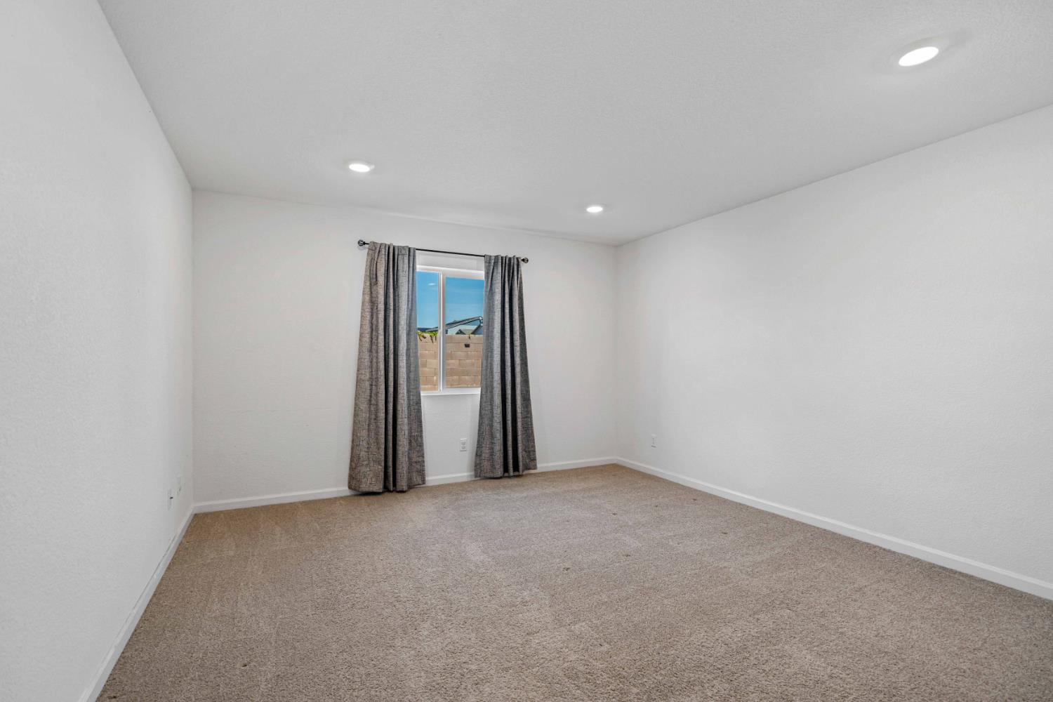 209 Dogwood Rnch Way Patterson, CA 95363 - Photo 32 of 50
