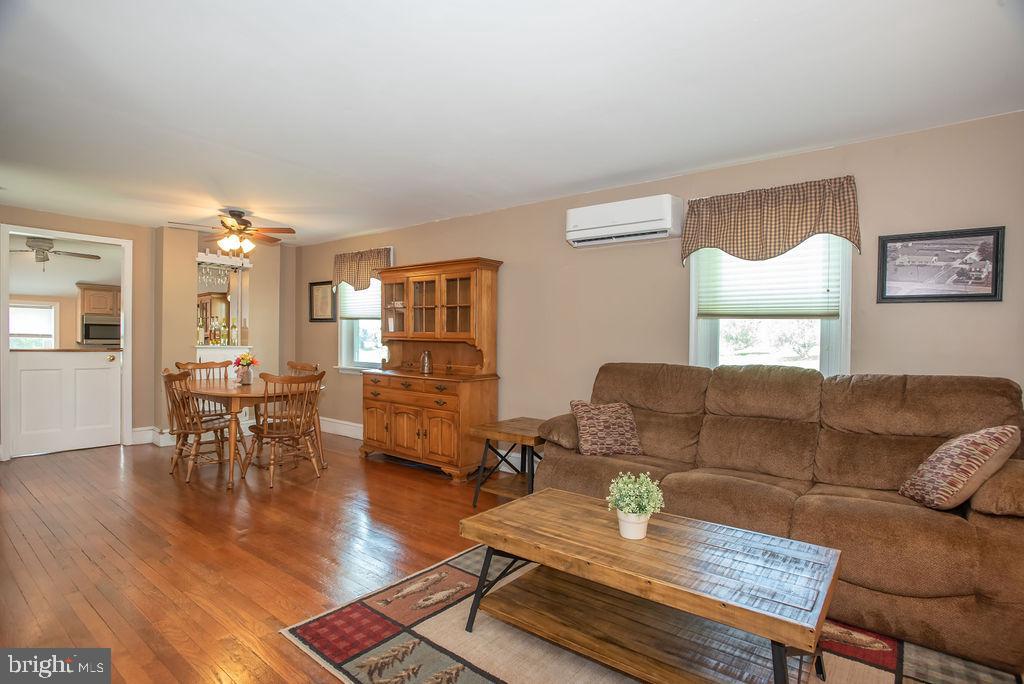 2013 Newark Road Lincoln University, PA 19352 - Photo 7 of 38 Gallery Image 7