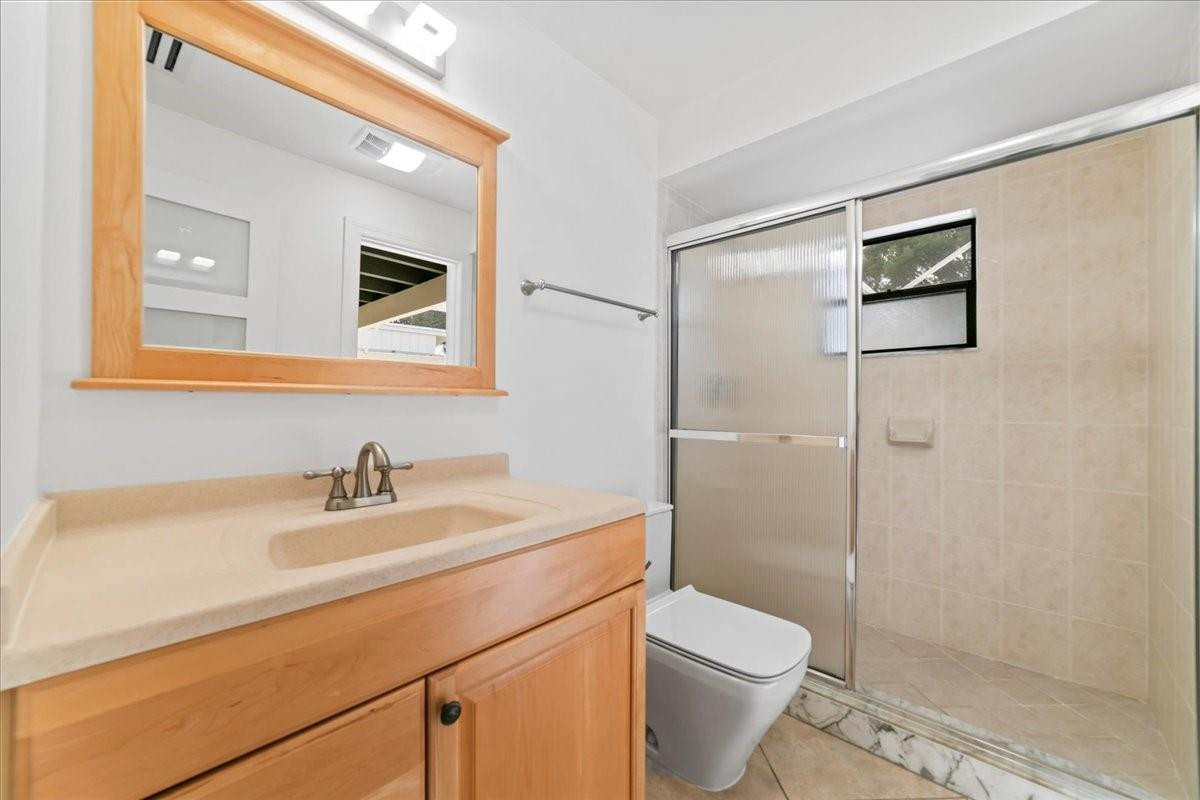 8600 Gatehouse Road Plantation, FL 33324 - Photo 26 of 27 a bathroom with a sink toilet and shower