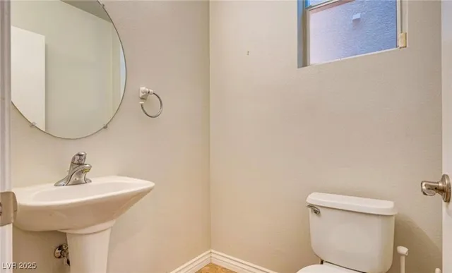 $2,195 | 6044 Fair Valley Street, Las Vegas, NV 89148