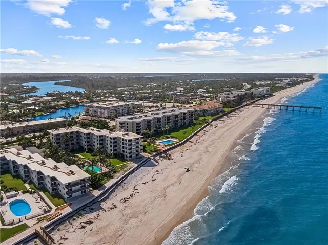 a view of a room with an empty space