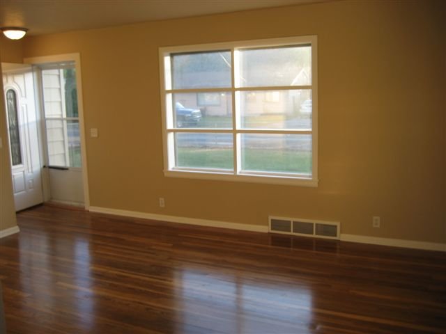 823 North Vista Road Spokane, WA 99212 - Photo 6 of 9 Gallery Image 6