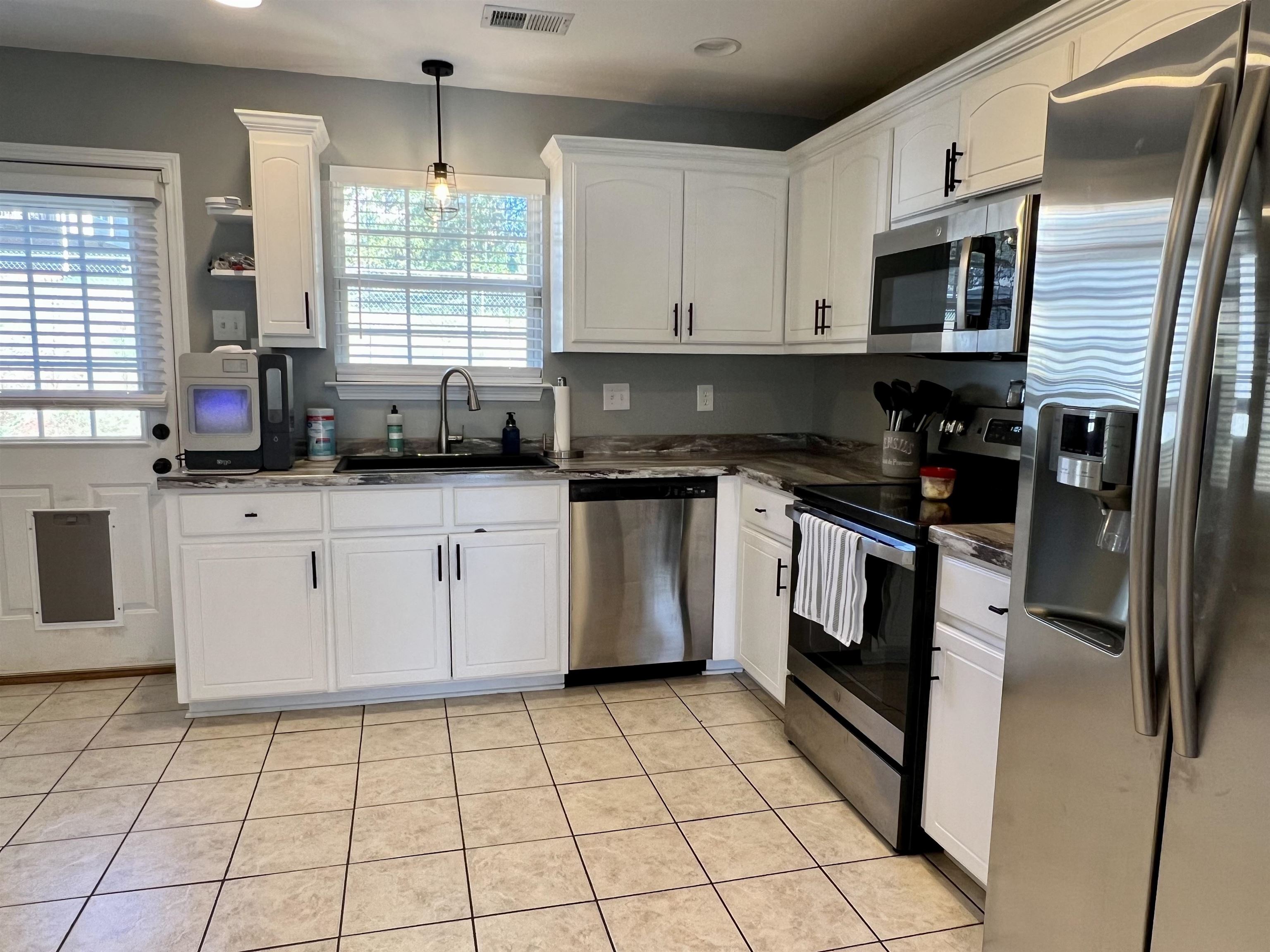 465 Belcher Road Boiling Springs, SC 29316 - Photo 4 of 15