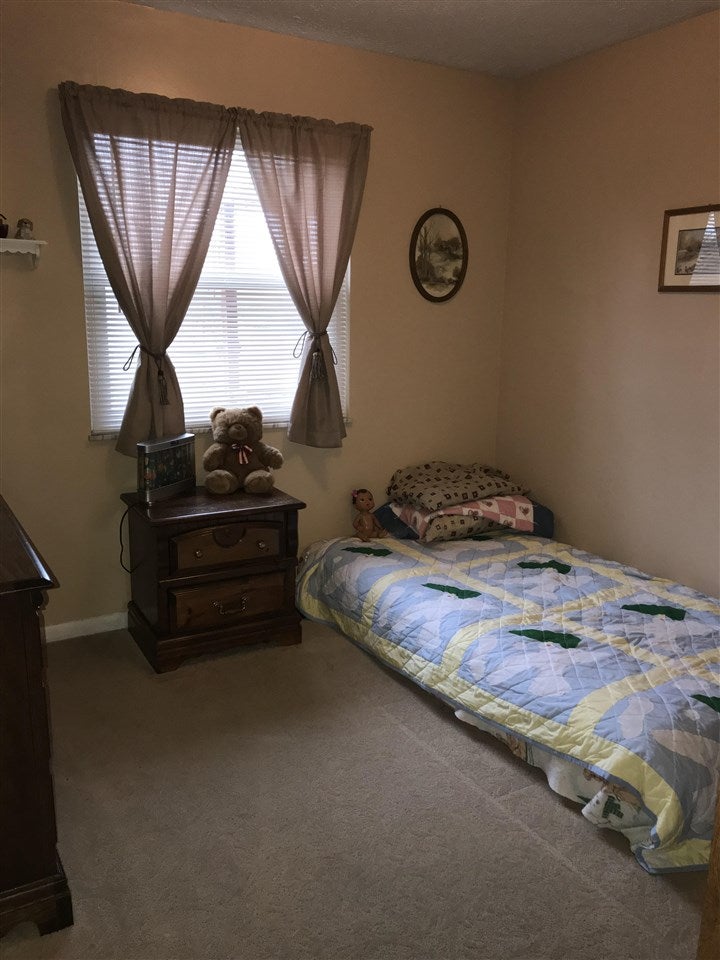 282 Warren Road Huntington, WV 25704 - Photo 15 of 22 Gallery Image 15