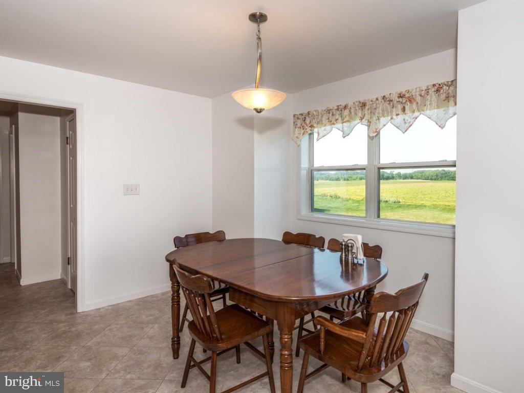 20 Longenecker Road Lititz, PA 17543 - Photo 11 of 26