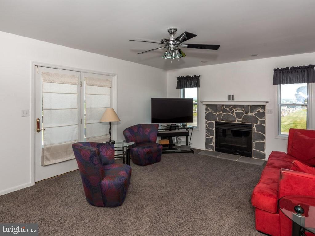 20 Longenecker Road Lititz, PA 17543 - Photo 12 of 26
