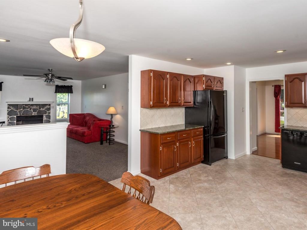 20 Longenecker Road Lititz, PA 17543 - Photo 10 of 26