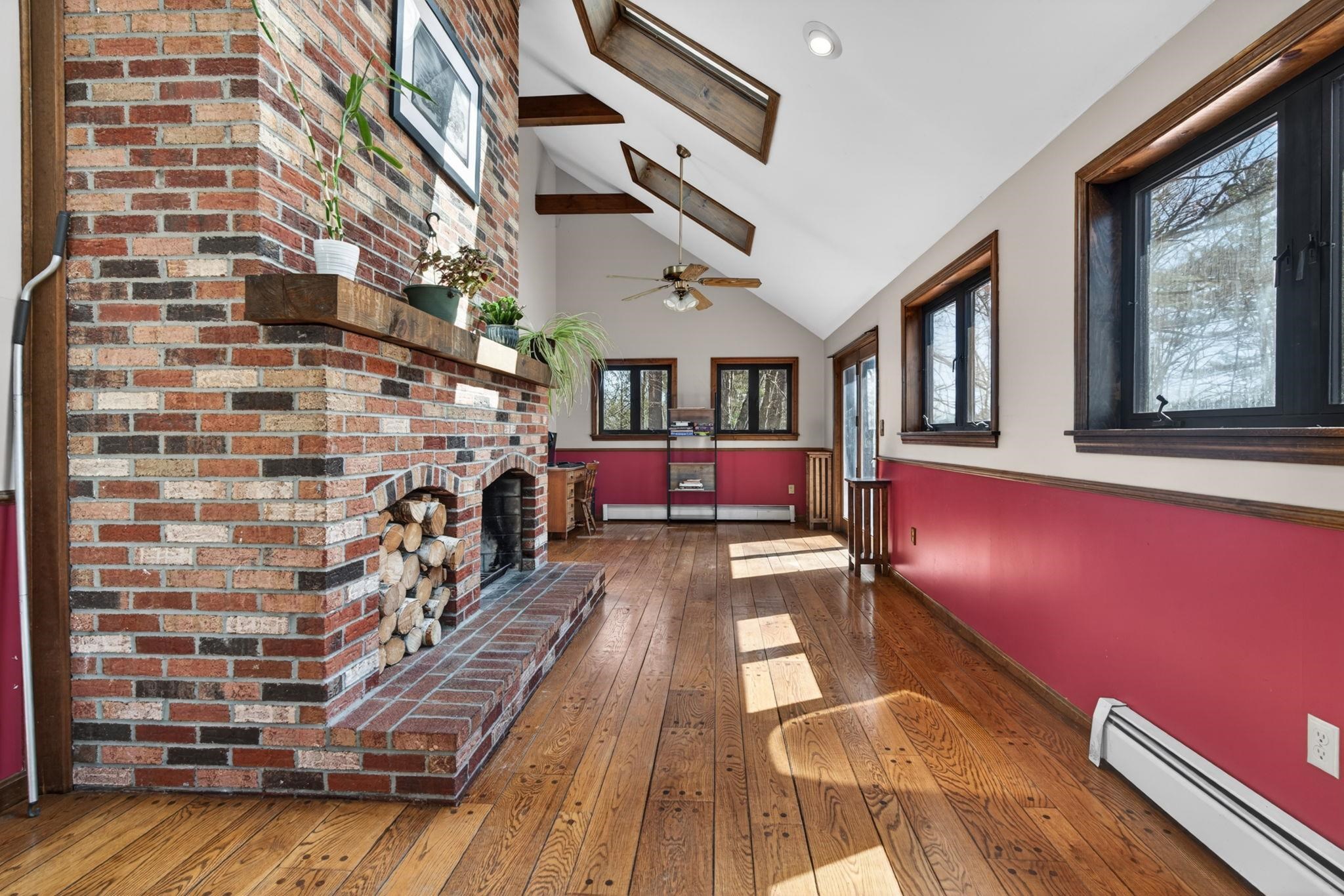 16 Berkeley Street Pelham, NH 03076 - Photo 11 of 50