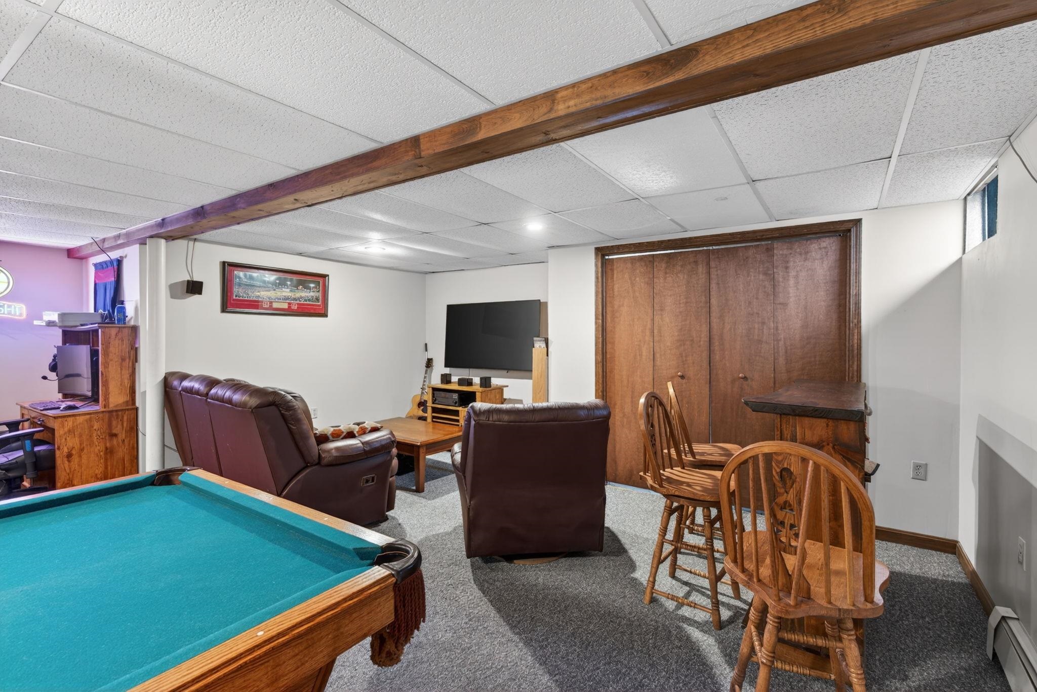 16 Berkeley Street Pelham, NH 03076 - Photo 36 of 50