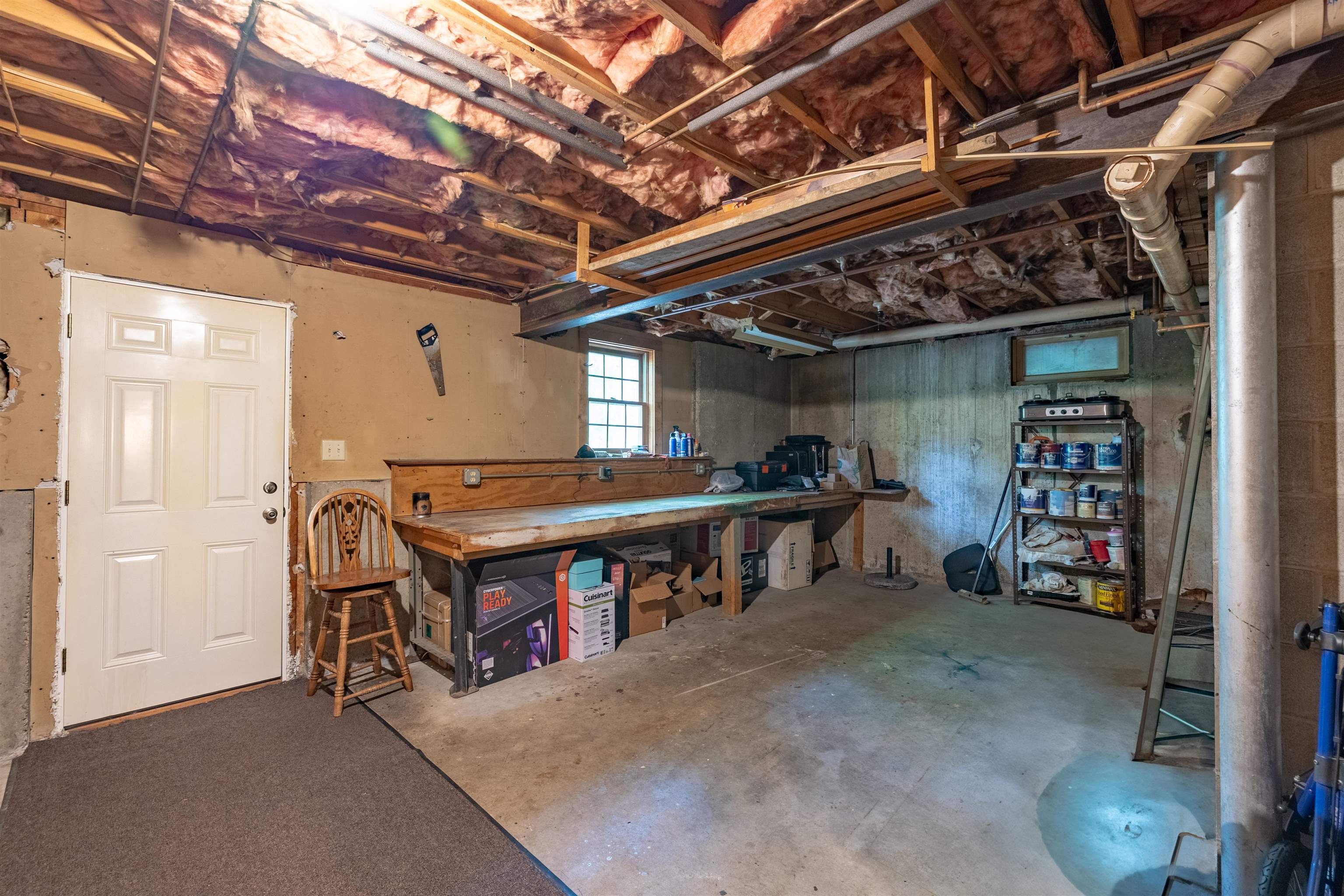 16 Berkeley Street Pelham, NH 03076 - Photo 40 of 50