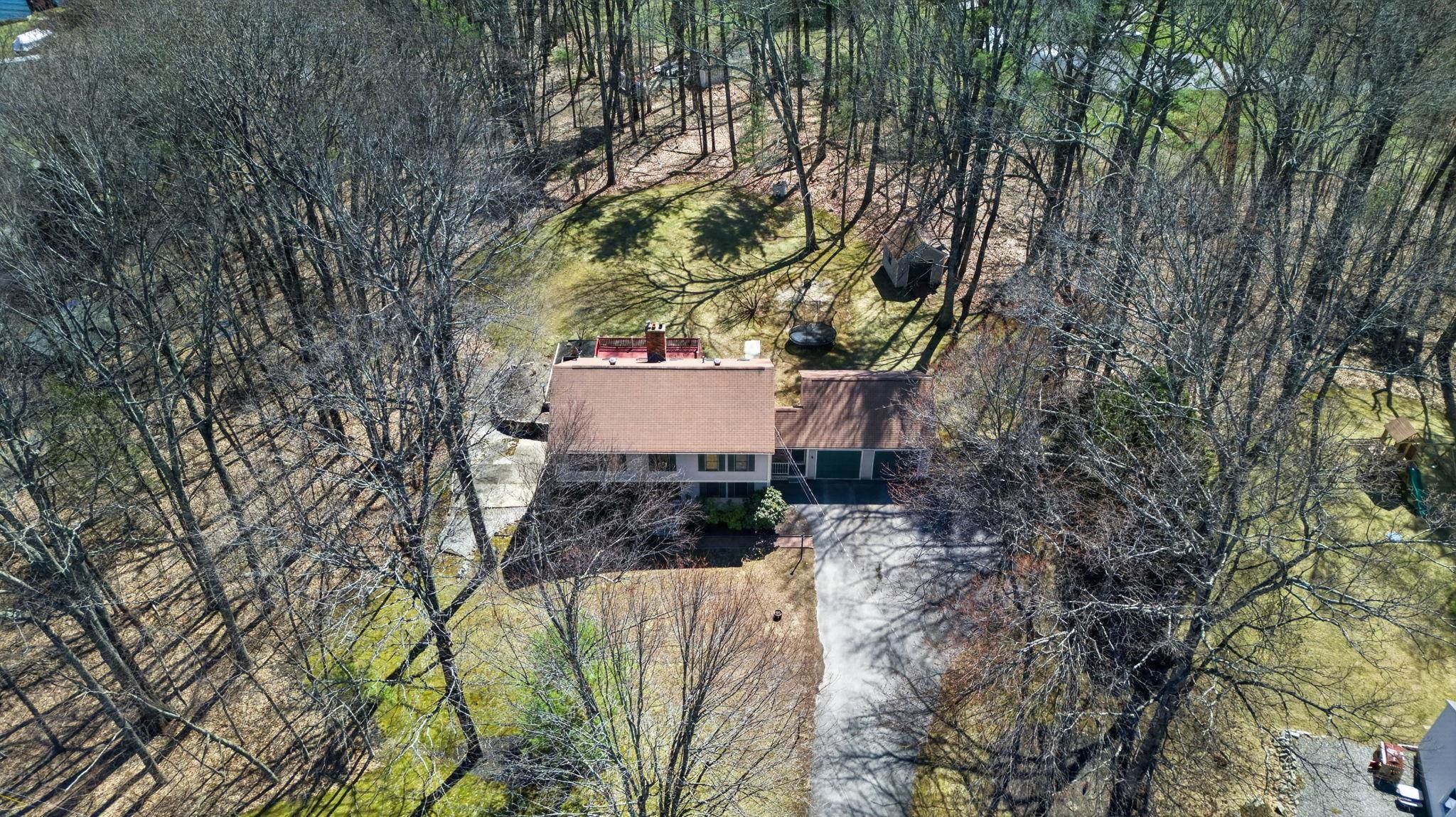 16 Berkeley Street Pelham, NH 03076 - Photo 47 of 50