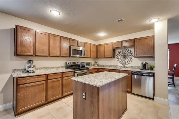 $3,200 | 13034 Ambrose Drive, Frisco, TX 75035