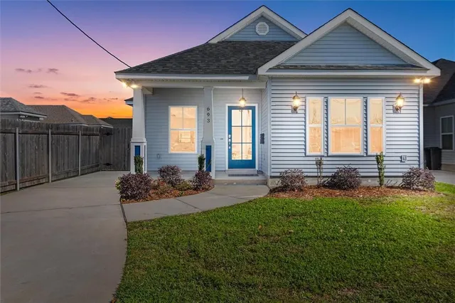 $449,000 | 693 St George Avenue, New Orleans, LA 70121