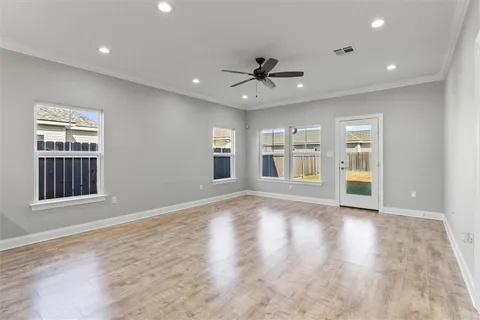 $449,000 | 693 St George Avenue, New Orleans, LA 70121