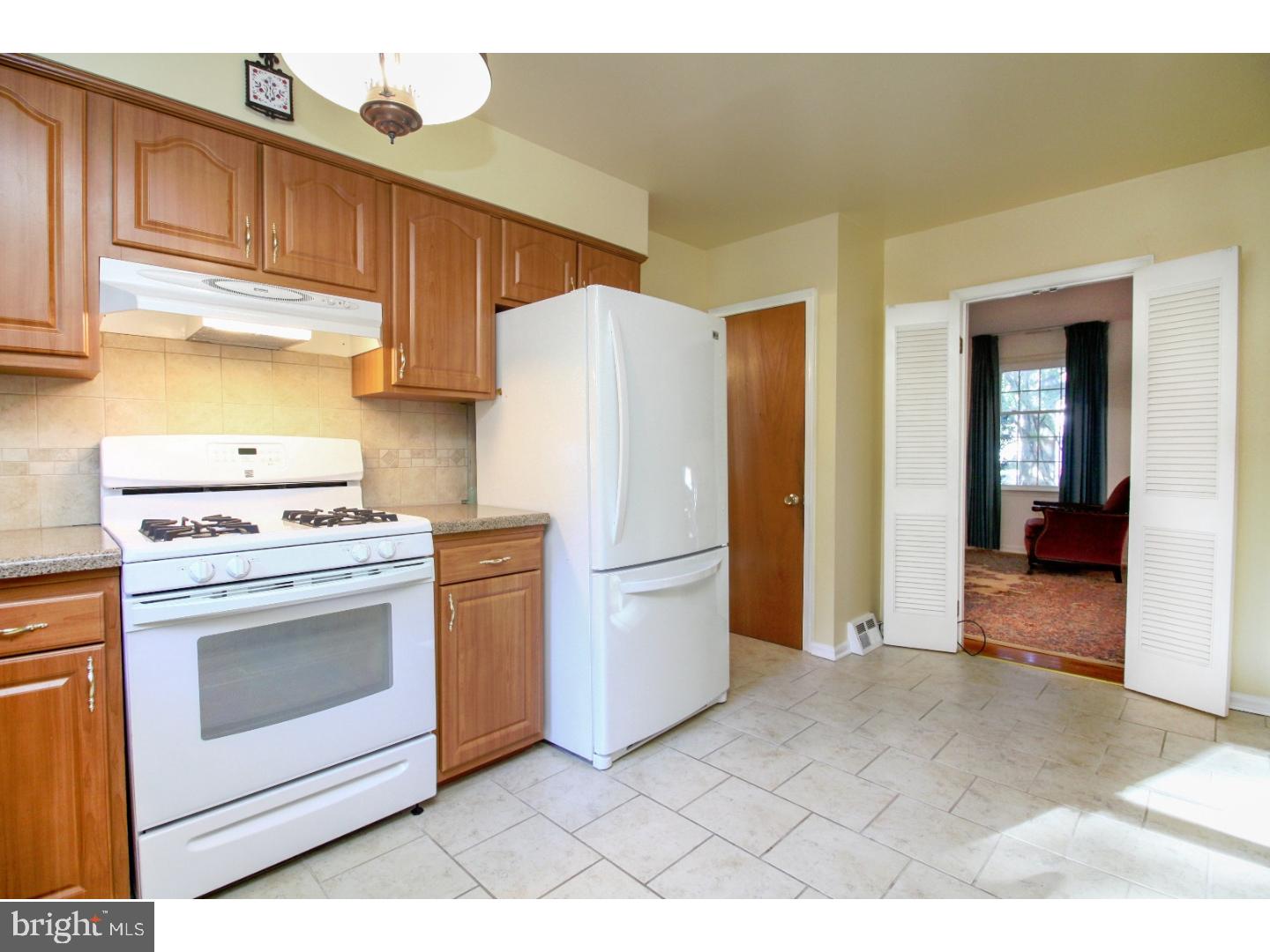 700 West Rolling Road Springfield, PA 19064 - Photo 12 of 25