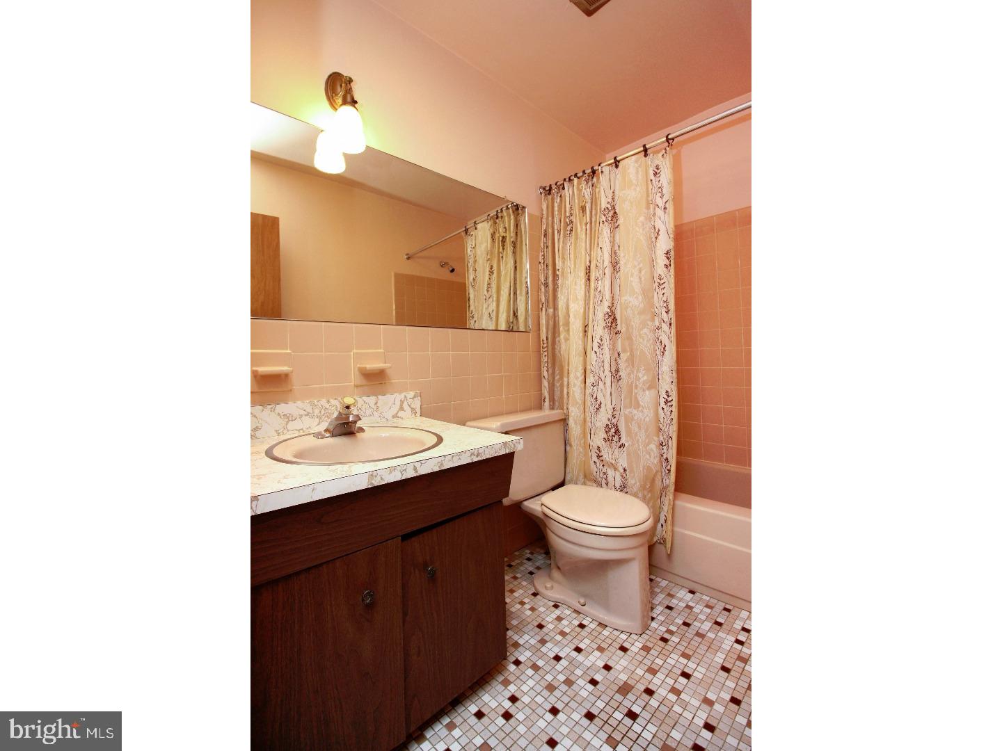700 West Rolling Road Springfield, PA 19064 - Photo 20 of 25