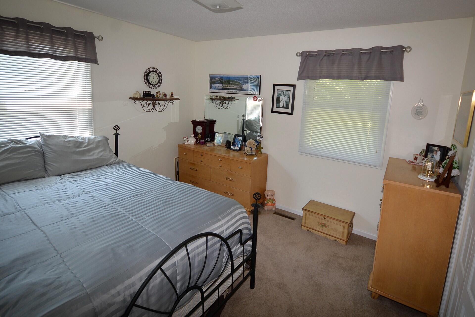 621 Piccadilly Road Kalamazoo, MI 49006 - Photo 11 of 20 thumbnail_DEP_8219 (1)