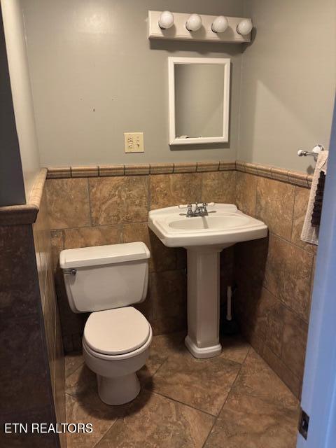 109 Wedgewood Road Oak Ridge, TN 37830 - Photo 18 of 27 IMG_5201